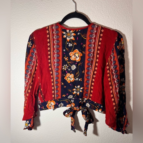 Band of Gypsies Boho Floral Tie-Front Blouse – Size S - Picture 2 of 6